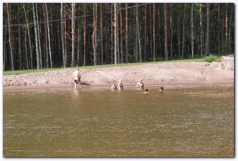 802x537 pixels (86K)